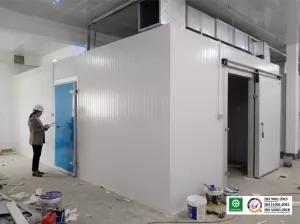 BJT melayani jasa pasang sandwich panel cod room